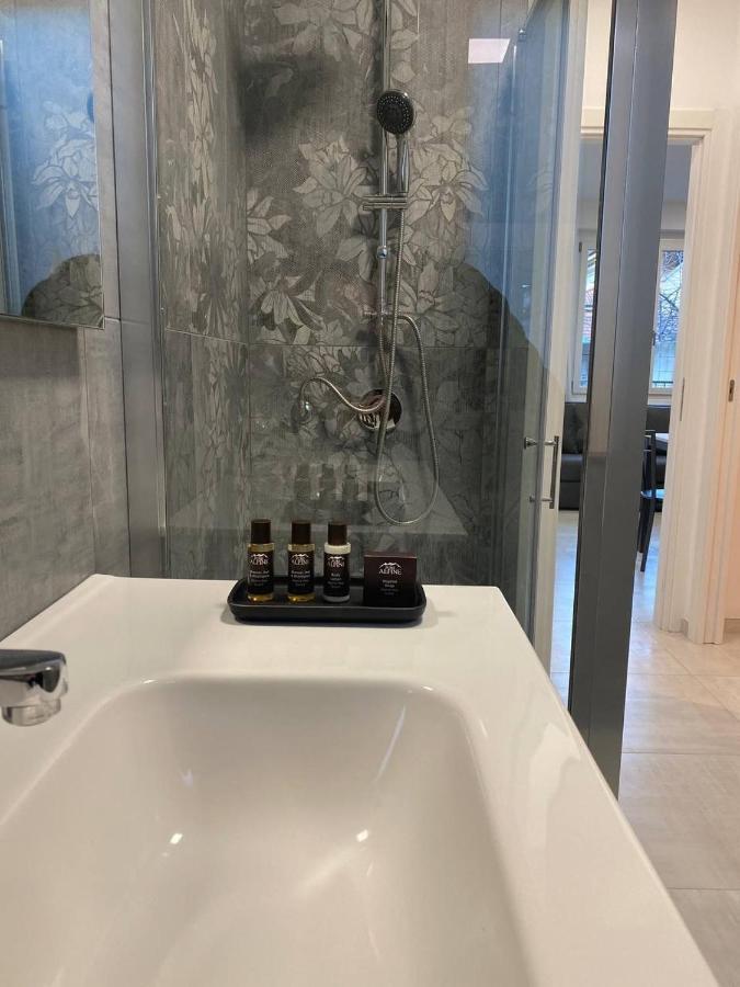 Dolce Riposo Apartment ชินิเซลโลบาลซาโม ภายนอก รูปภาพ