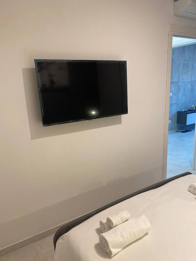 Dolce Riposo Apartment ชินิเซลโลบาลซาโม ภายนอก รูปภาพ
